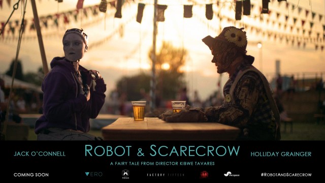 robot-scarecrow